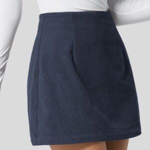 NWT Pink Lily Corduroy Skirt, size Small